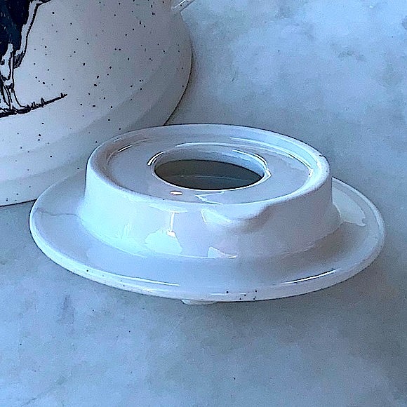 GRACE FINE CERAMIC TEAWARE TEAPOT & LID BLACK SPECKLE FARM COW - Picture 7 of 10